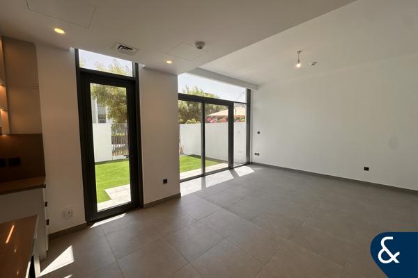 Green belt backing | Vacant | Unfurnished
